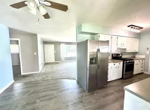 Kitchen - 144 Lloyd Ave, Weiser, ID 83672 photo 1 of 4