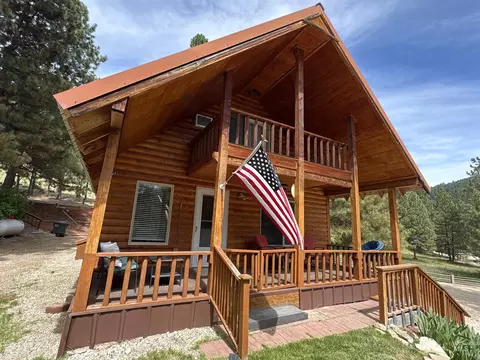 2019 N Meyers Dr, Pine, ID 83647