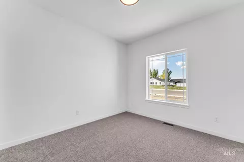 Bedroom - 1205 Copper Dr, Rupert, ID 83350 photo 3 of 6