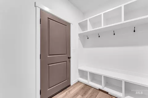 Entry Way - 1205 Copper Dr, Rupert, ID 83350 photo 1 of 1