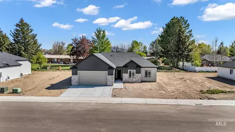 1205 Copper Dr, Rupert, ID 83350