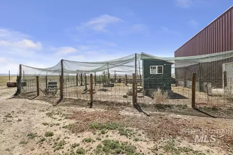 Exterior - 2097 E 2500 N, Twin Falls, ID 83301 photo 11 of 16