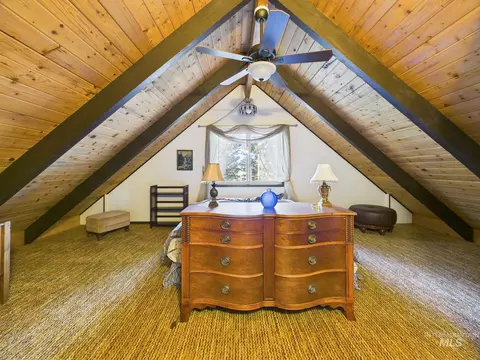 Bedroom - 4 Lem Ct, Cascade, ID 83611 photo 7 of 7
