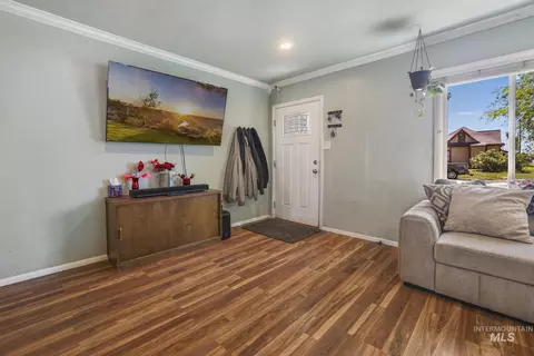 Entry Way - 605 4th Ave E, Twin Falls, ID 83301 photo 1 of 1