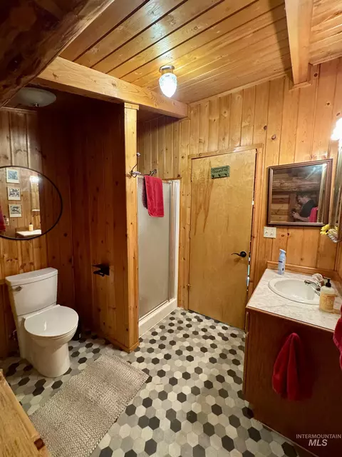 Bath - 62 Bell Rapids Rd, Hagerman, ID 83332 photo 2 of 2