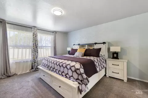 Bedroom - 1985 Moose St, Twin Falls, ID 83301 photo 3 of 5