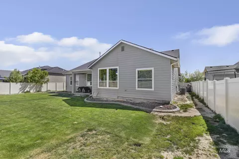 Exterior - 1985 Moose St, Twin Falls, ID 83301 photo 3 of 5