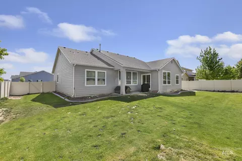 Exterior - 1985 Moose St, Twin Falls, ID 83301 photo 4 of 5