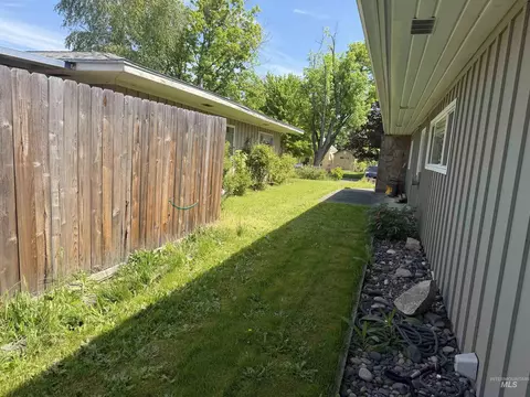 Exterior - 812 Maple St, Kamiah, ID 83536 photo 7 of 13