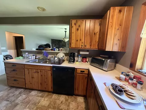 Kitchen - 812 Maple St, Kamiah, ID 83536 photo 2 of 3