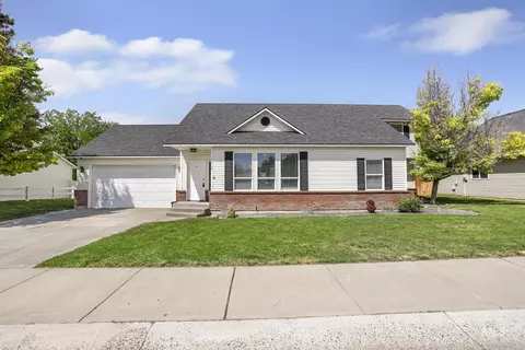 1963 Julie Ln, Twin Falls, ID 83301