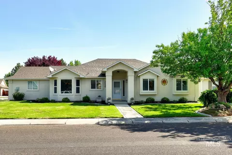 2508 S Chicago, Nampa, ID 83686