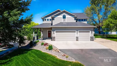 14966 Marvel Pl, Caldwell, ID 83607