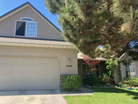 16845 Live Oak Pl, Caldwell, ID 83607