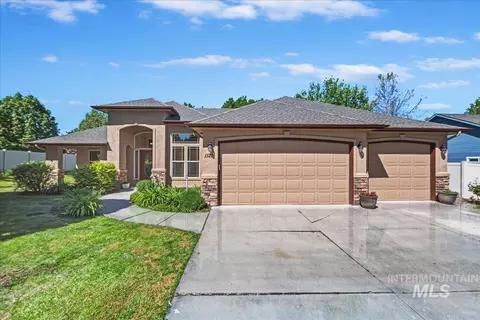 1121 Regency Way, Emmett, ID 83617