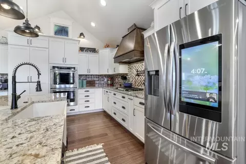 Kitchen - 2808 S 850 E, Hagerman, ID 83332 photo 2 of 3