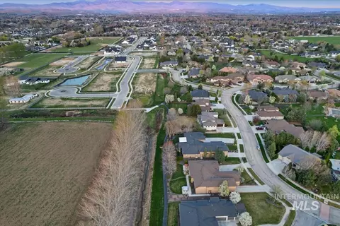 View/Area - 4710 W Montage Dr, Eagle, ID 83616 photo 3 of 5