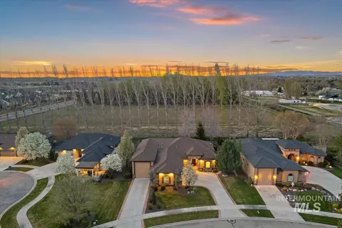 View/Area - 4710 W Montage Dr, Eagle, ID 83616 photo 2 of 5