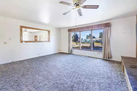 Living - 334 12th Ave W, Gooding, ID 83330 photo 8 of 8