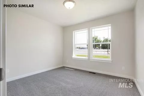 Bedroom - 1652 Haystack Rd, Emmett, ID 83617 photo 2 of 3