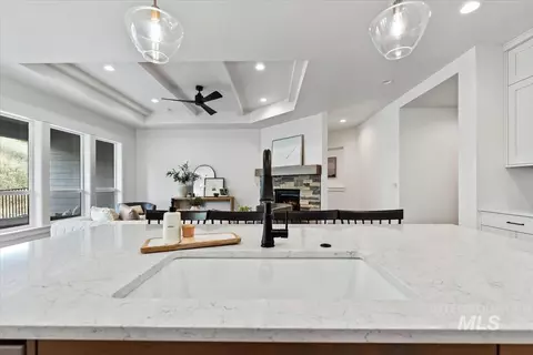 Kitchen - 6408 E One Tree Pl, Eagle, ID 83629 photo 6 of 6