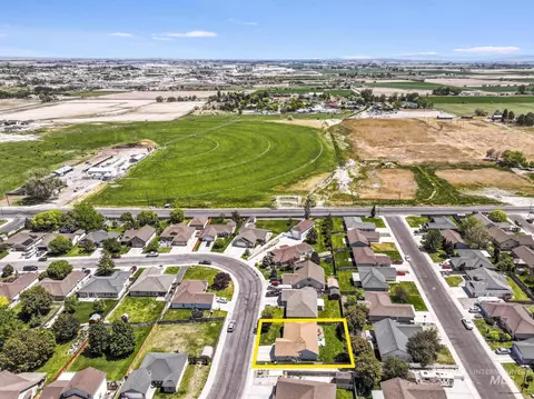 View/Area - 1144 Cortes Loop, Twin Falls, ID 83301 photo 7 of 13