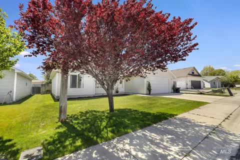 Exterior - 1144 Cortes Loop, Twin Falls, ID 83301 photo 5 of 6