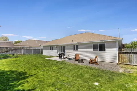 Exterior - 1144 Cortes Loop, Twin Falls, ID 83301 photo 2 of 6