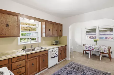 Kitchen - 1405 Duffield Flat Rd, Potlatch, ID 83855 photo 5 of 5