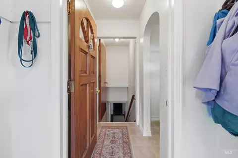 Entry Way - 1405 Duffield Flat Rd, Potlatch, ID 83855 photo 2 of 3