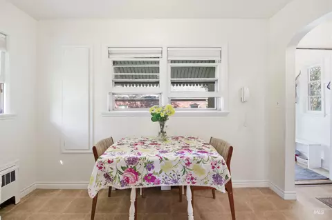 Dining - 1405 Duffield Flat Rd, Potlatch, ID 83855 photo 2 of 2