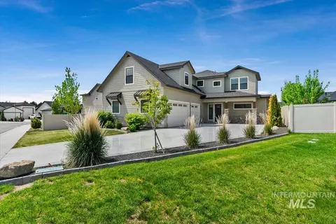 2943 N Sun City Ave, Star, ID 83669