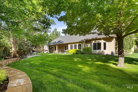 Exterior - 1968 S Riverbirch Ave, Eagle, ID 83616 photo 11 of 13