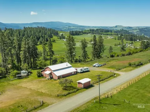 680 Pleasant Valley Rd, Clearwater, ID 83552