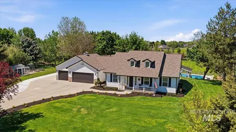 Exterior - 705 W Rush Ct, Eagle, ID 83616 photo 15 of 15