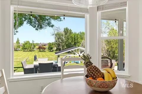 Dining - 705 W Rush Ct, Eagle, ID 83616 photo 3 of 3