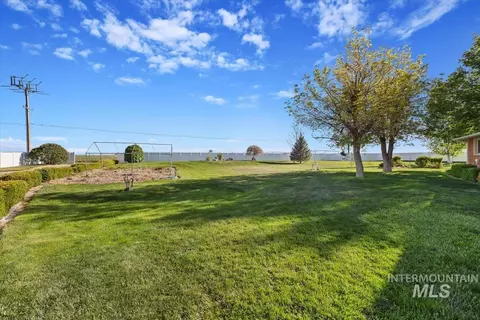 Exterior - 4004 N 2600 E, Twin Falls, ID 83301 photo 6 of 8
