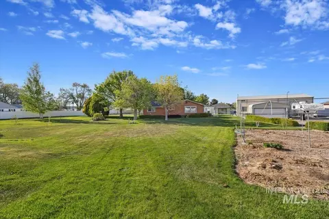 Exterior - 4004 N 2600 E, Twin Falls, ID 83301 photo 4 of 8