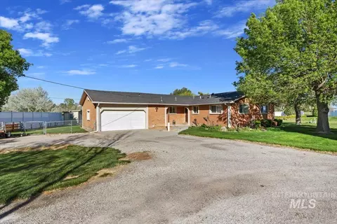 4004 N 2600 E, Twin Falls, ID 83301