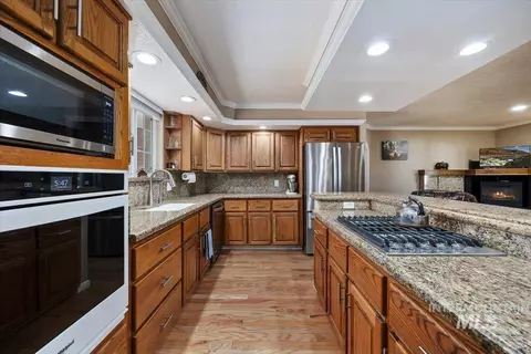 Kitchen - 4004 N 2600 E, Twin Falls, ID 83301 photo 1 of 2