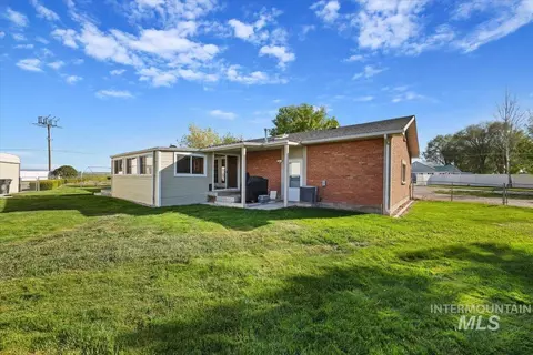 Exterior - 4004 N 2600 E, Twin Falls, ID 83301 photo 3 of 8
