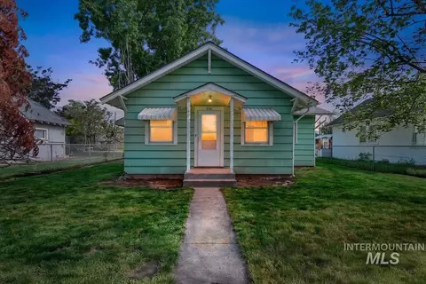 510 E 5th St, Emmett, ID 83617