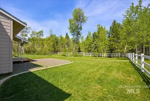 Exterior - 1260 S Samson Trl, Mccall, ID 83638 photo 8 of 10