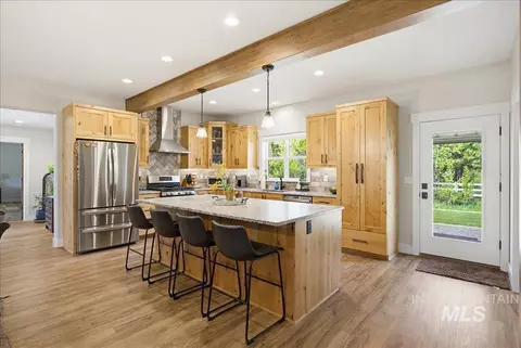 Kitchen - 1260 S Samson Trl, Mccall, ID 83638 photo 2 of 4