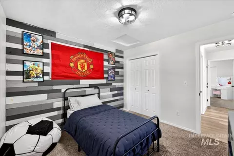 Bedroom - 637 E Willow Brook Dr, Meridian, ID 83646 photo 4 of 5