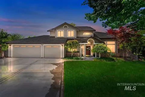 10070 Ironclad Ct, Boise, ID 83704