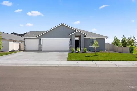4914 Endicott Dr, Caldwell, ID 83605