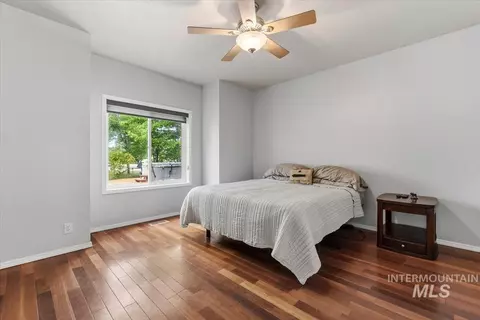 Bedroom - 2339 N Equestrian Pl, Eagle, ID 83616 photo 1 of 4