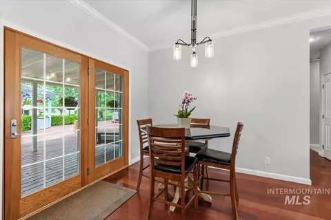 Dining - 2339 N Equestrian Pl, Eagle, ID 83616 photo 2 of 2