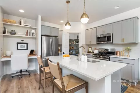 Kitchen - 5948 W Hamm Ln, Eagle, ID 83616 photo 1 of 5